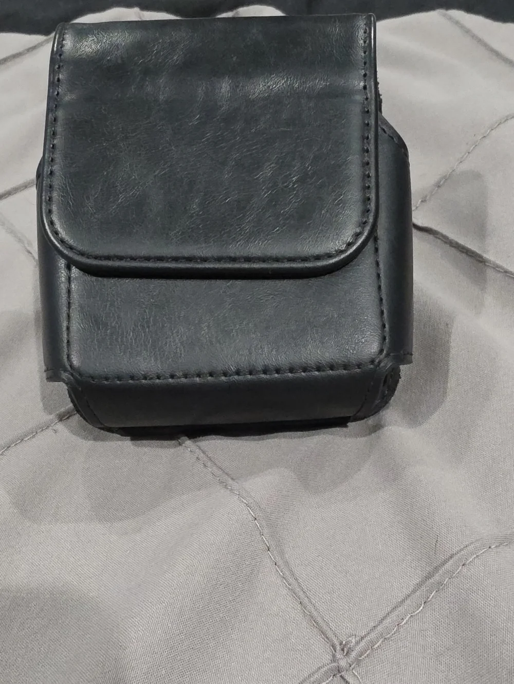 Black Leather Samsung Flip 6 Pouch Case with Magnetic Flap